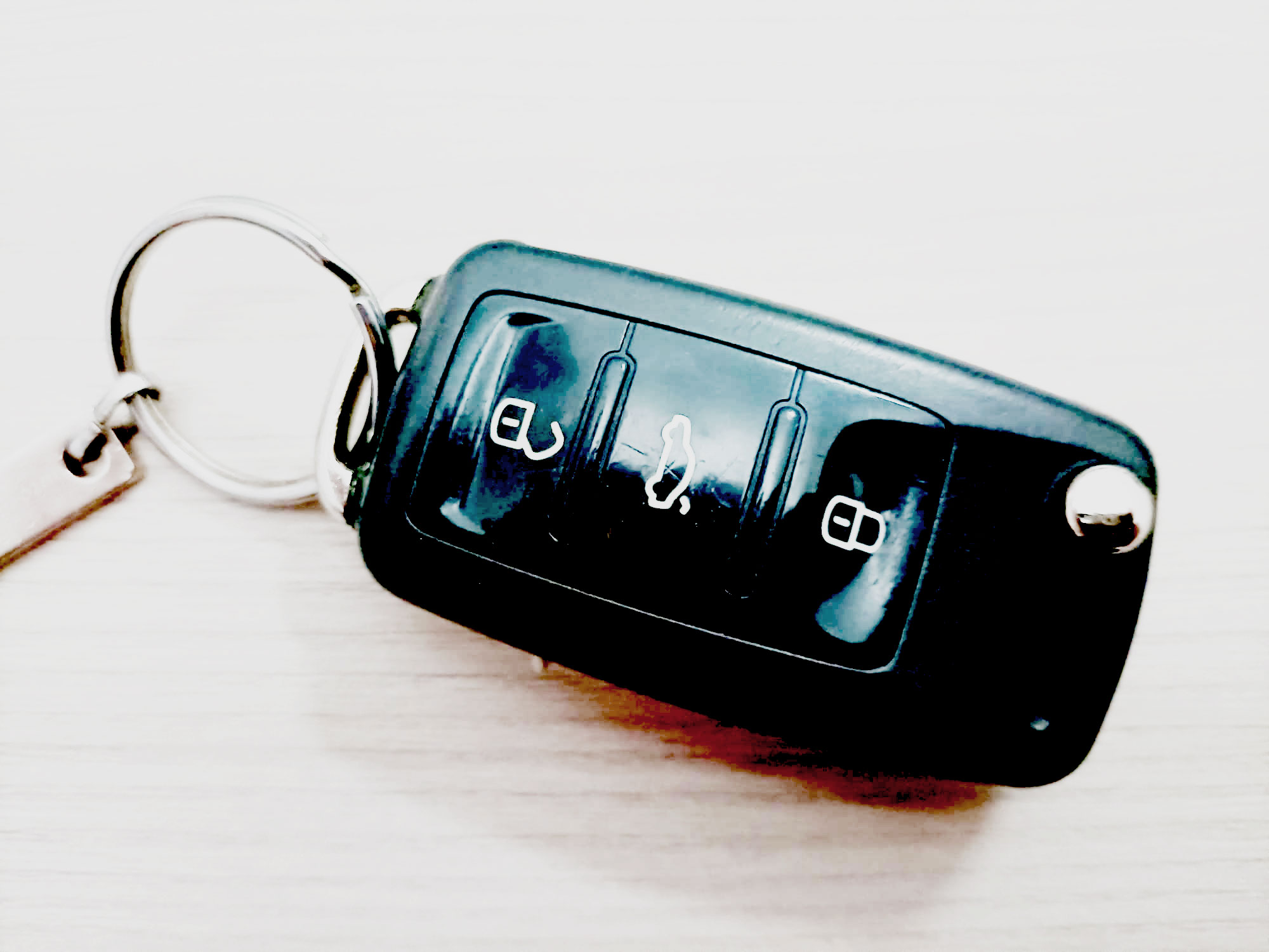 Chiavi elettroniche auto: tra sicurezza e tecnologia avanzata